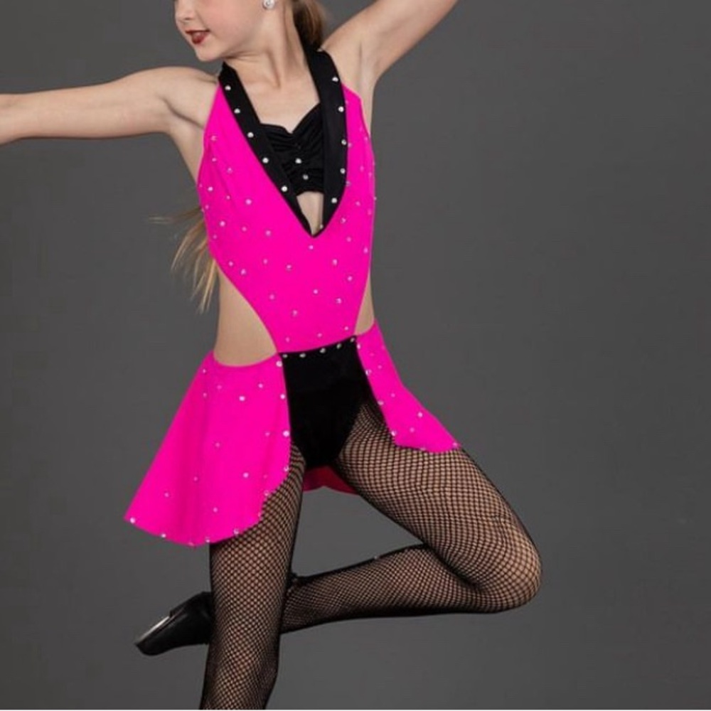 Jazz. Musical theater dance costume. MC.